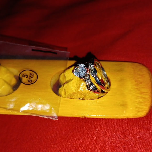 Women's Wedding/Engagement Ring - Picture 8 of 8